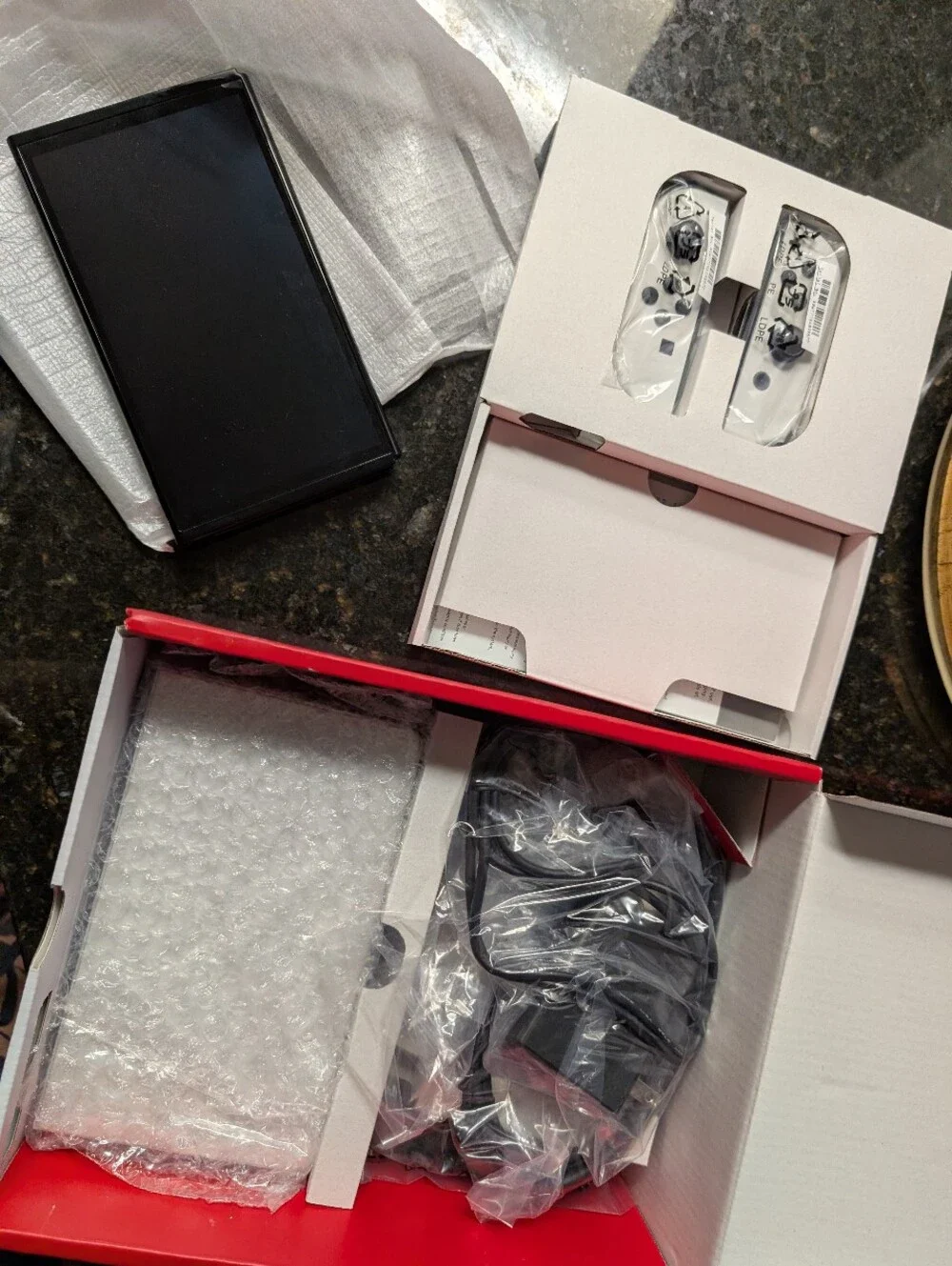 Nintendo Switch OLED White Dock - 64gb